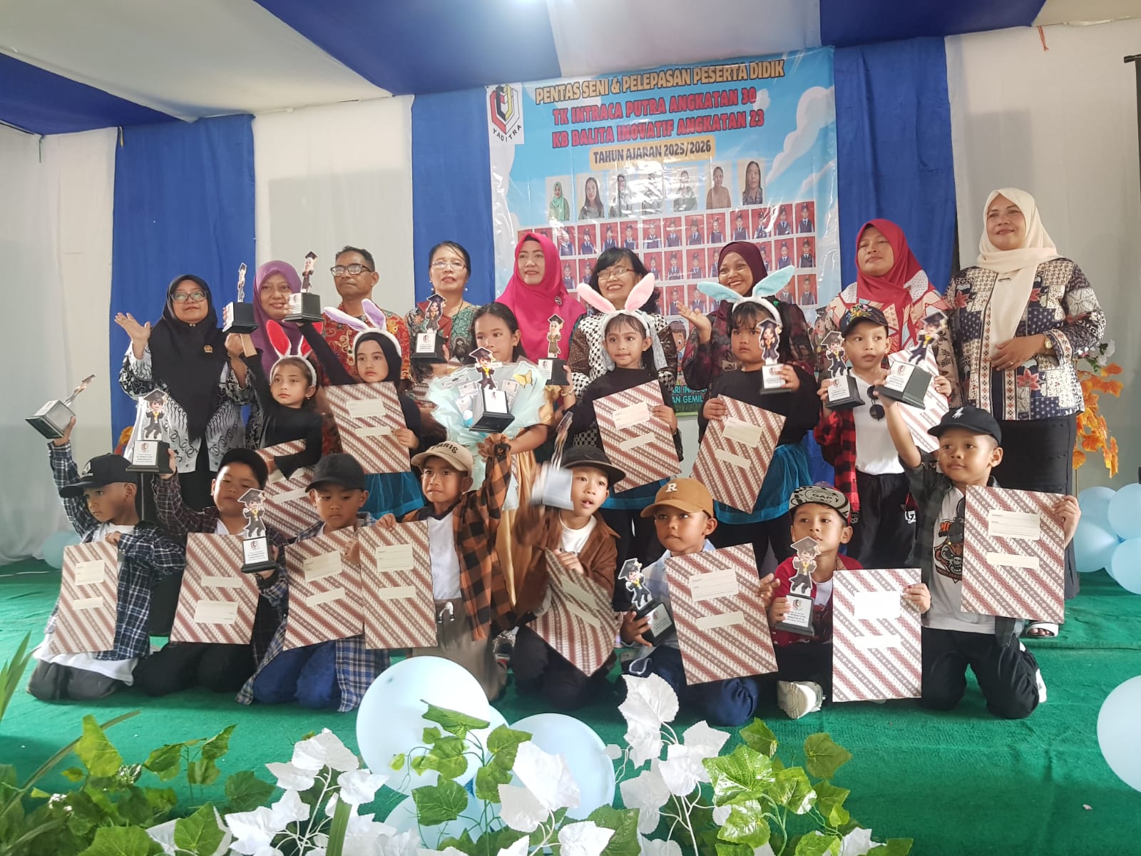 Pentas Seni dan Pelepasan Siswa-Siswi TK Intraca Putra dan KB Balita Inovatif Tahun Ajaran 2025/2026